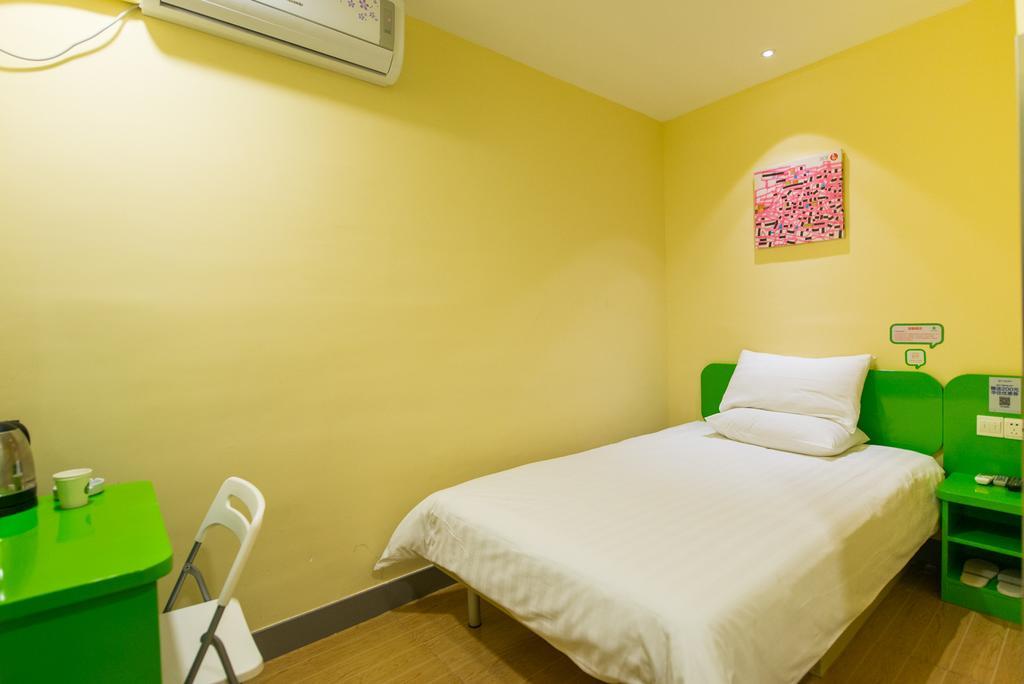 Hi Inn Shenyang Fengtian Street Exterior foto